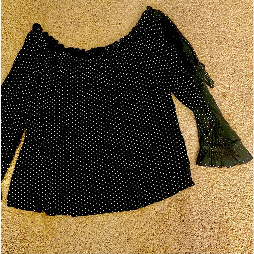 American Eagle top! Make an offer!